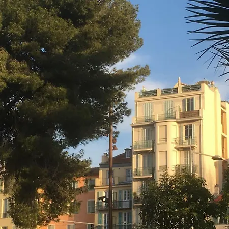Apartment Nestor&jeeves - Riviera Vieux - Old Town - Close Sea